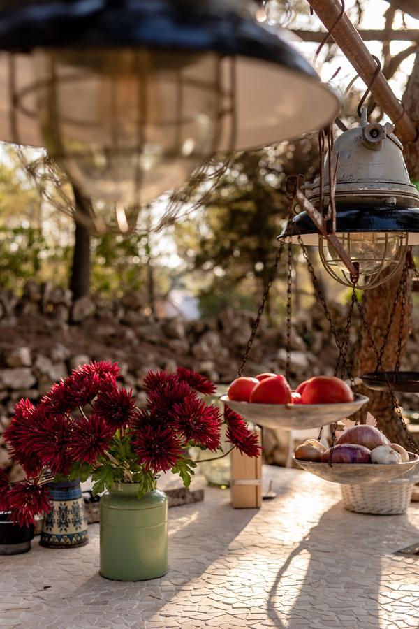Plage Cachee - Glamping Vrboska Exterior foto