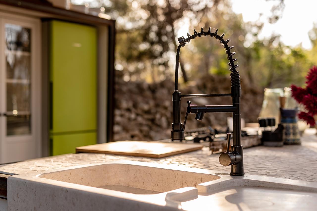 Plage Cachee - Glamping Vrboska Exterior foto